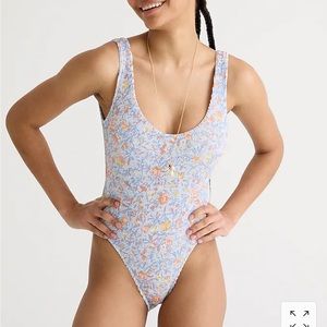 J. Crew Scrunchie classic scoopneck one-piece in afternoon floral. Size 10